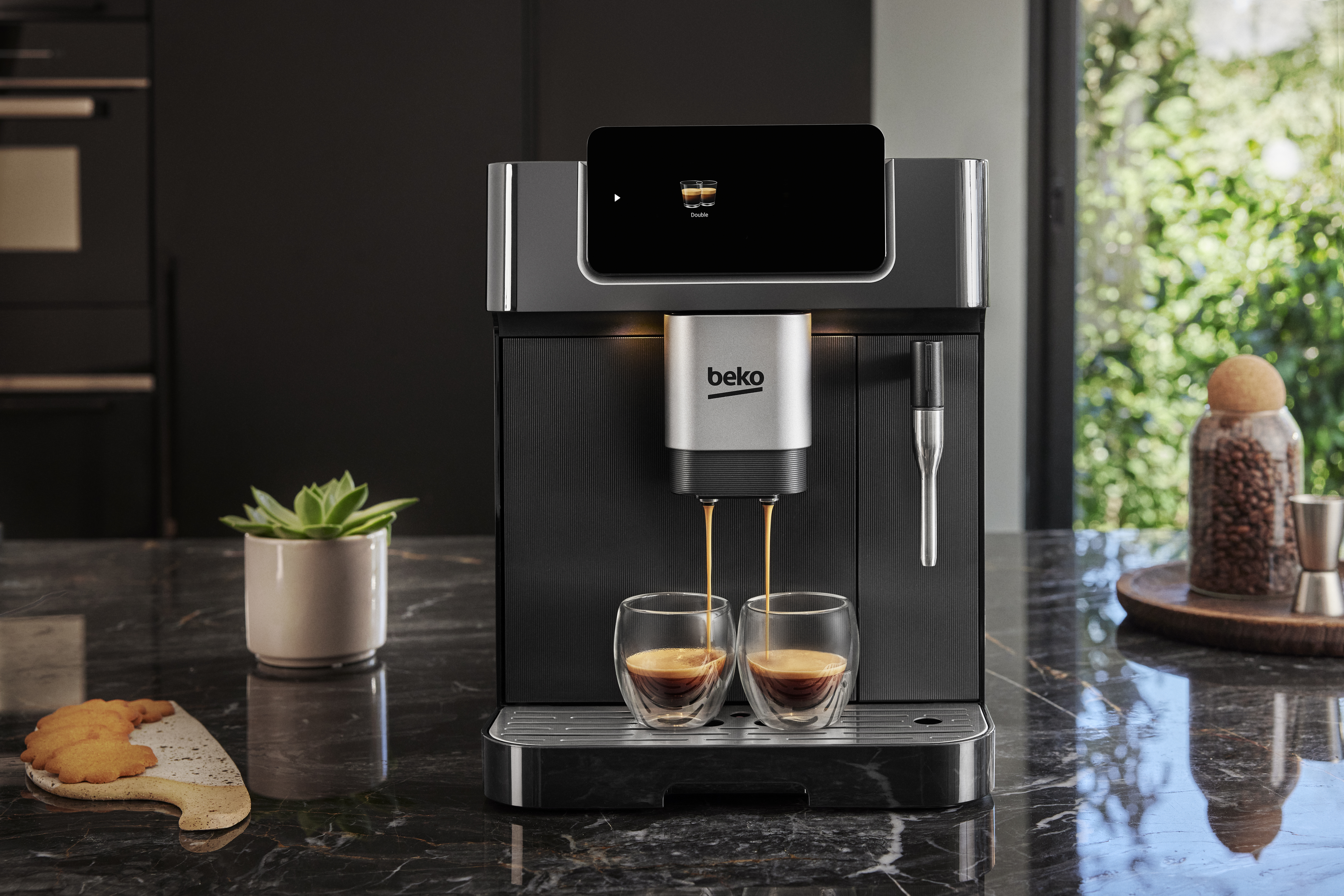 BEKO Caffé Experto CEG 7302 B automata kávéfőző