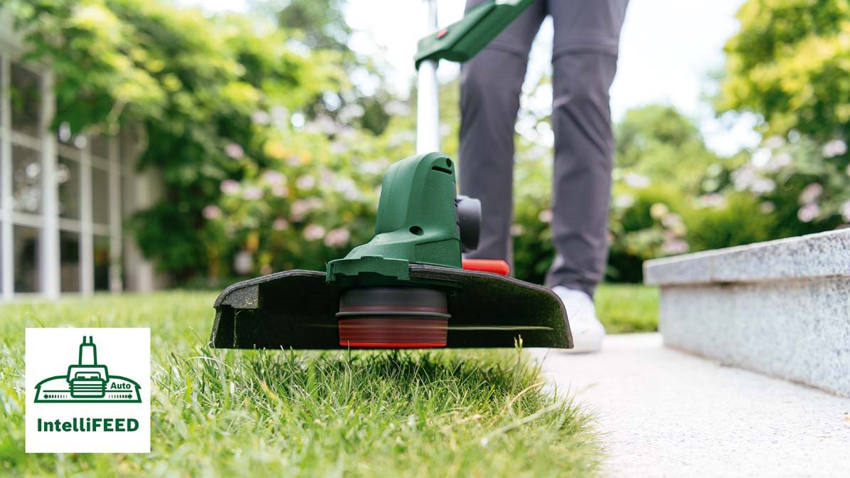 BOSCH UniversalGrassCut 18V-26 szegélynyíró (akkumulátor nélkül) 0.600.8C1.D04