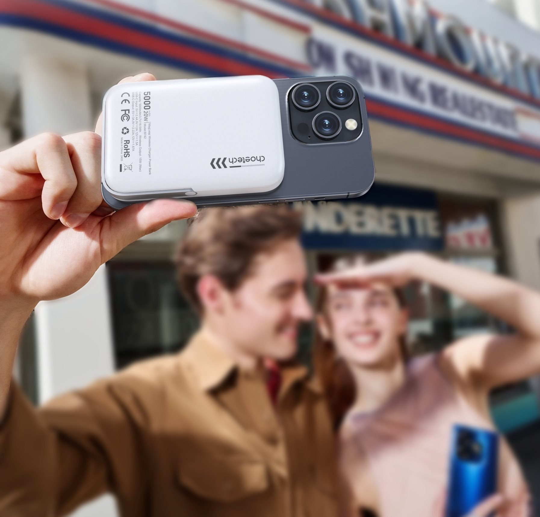 ChoeTech PD20W 5000mAh Magnetic Power Bank with holder white powerbank