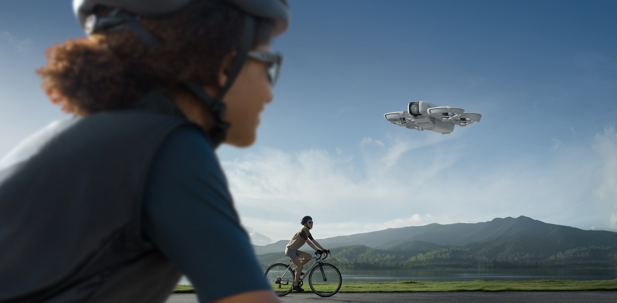 DJI Neo Fly More Combo drón