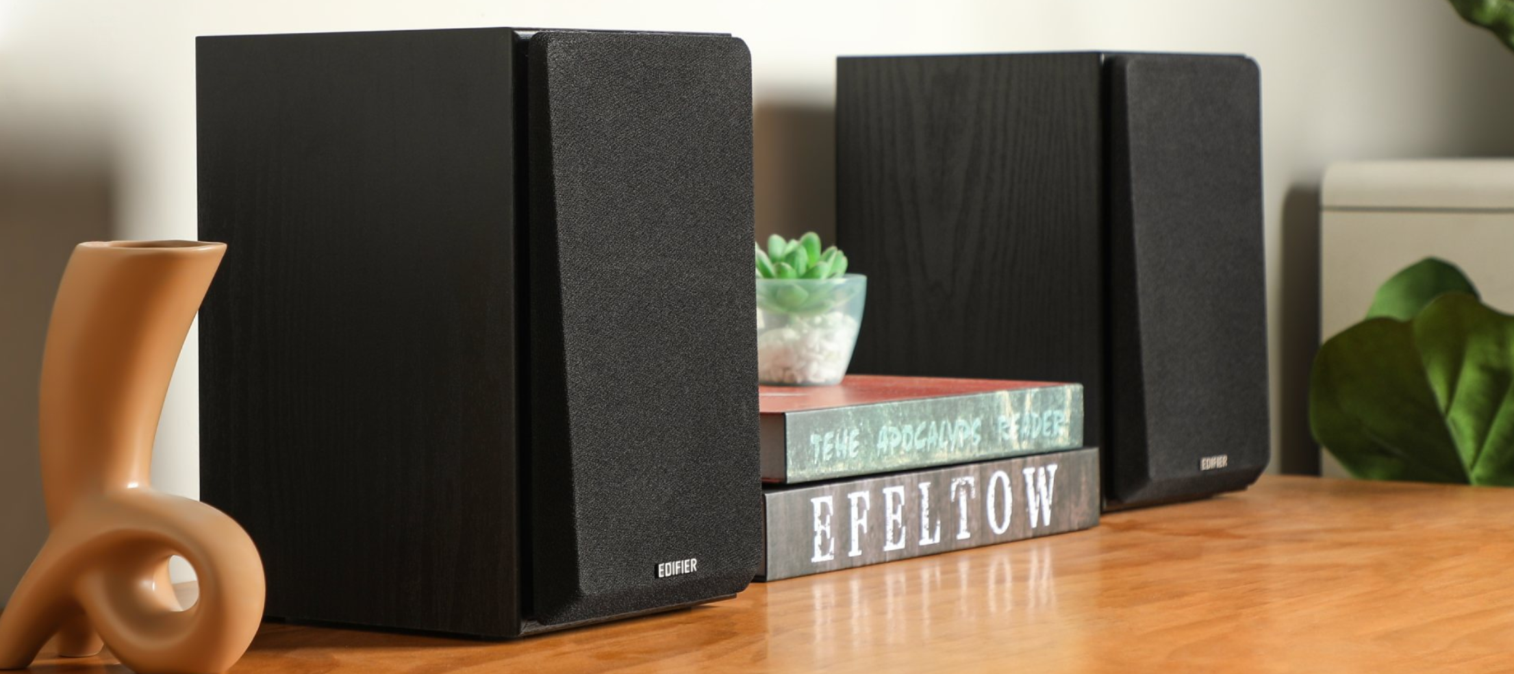 Edifier R990BT