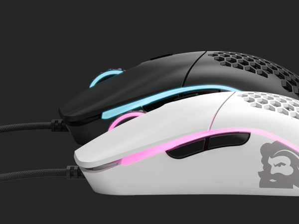 Glorious Model D gamer egér