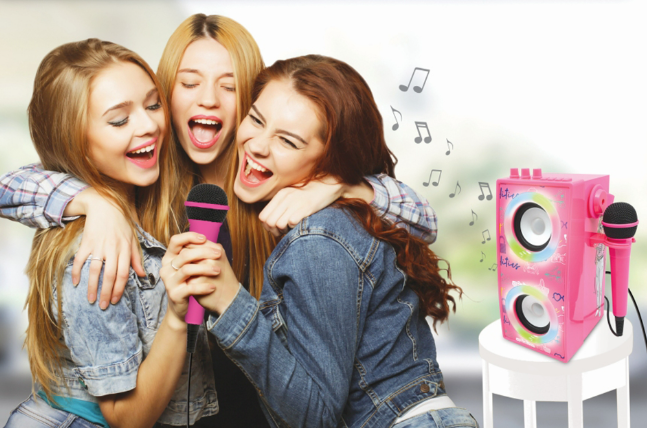 Zenés játék Barbie Bluetooth® hangszóró mikrofonnal