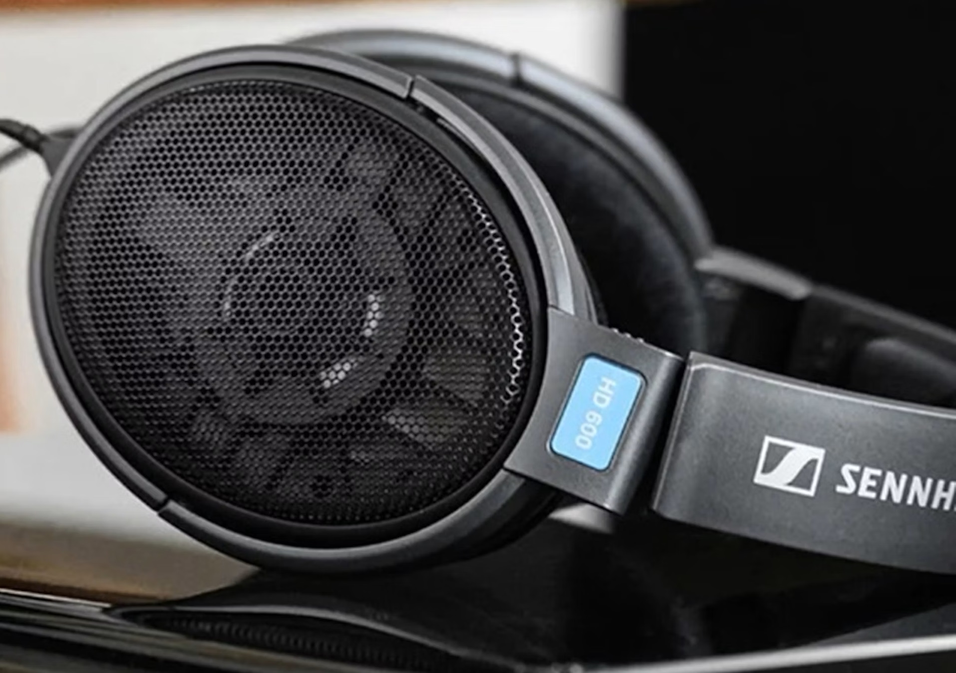 Sennheiser HD600 fejhallgató