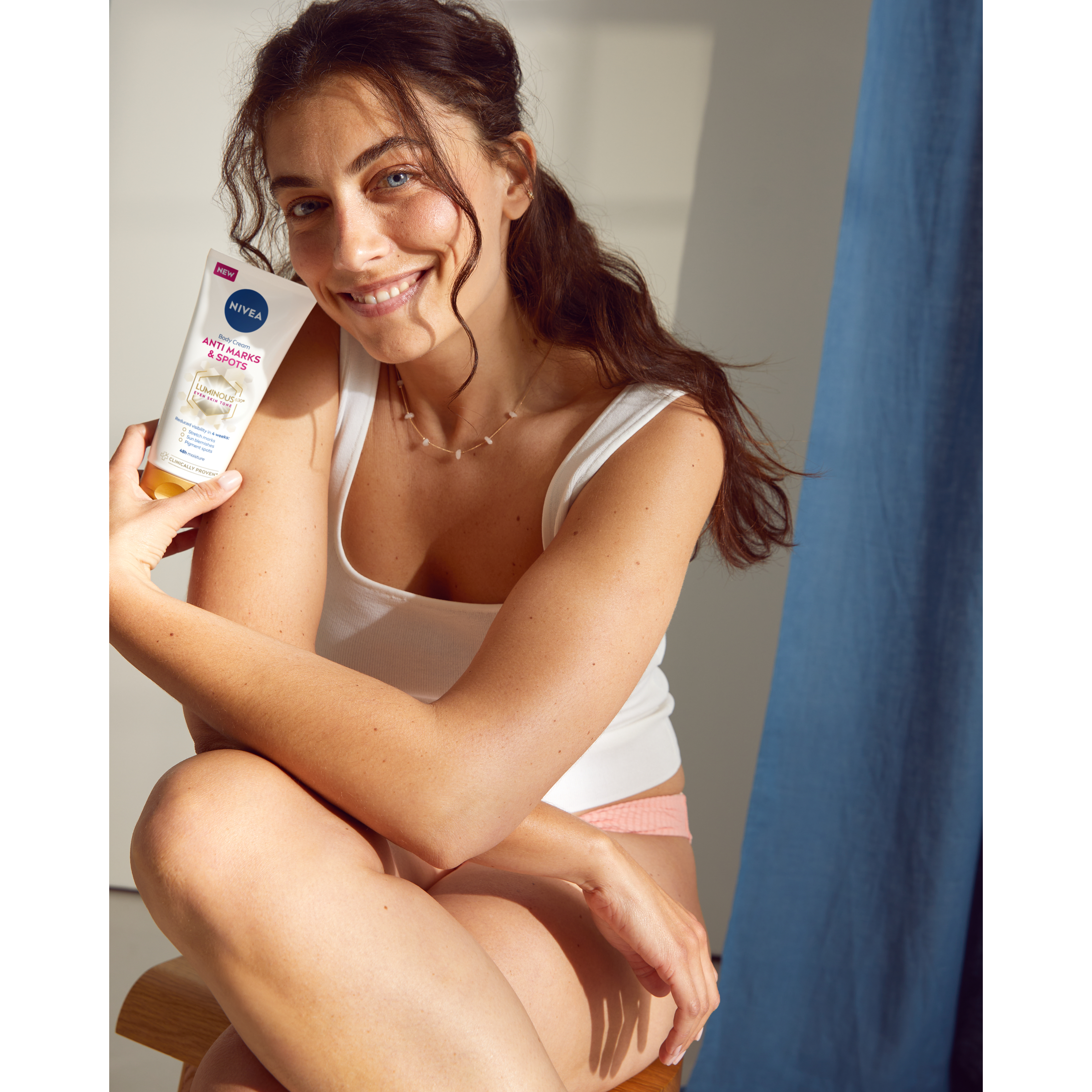 NIVEA Luminous 630 200 ml testápoló krém