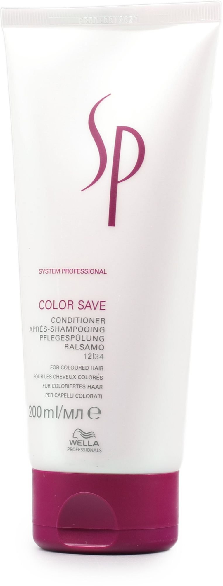 A WELLA PROFESSIONALS SP Color Save Conditioner kisimítja és ápolja a hajszálakat