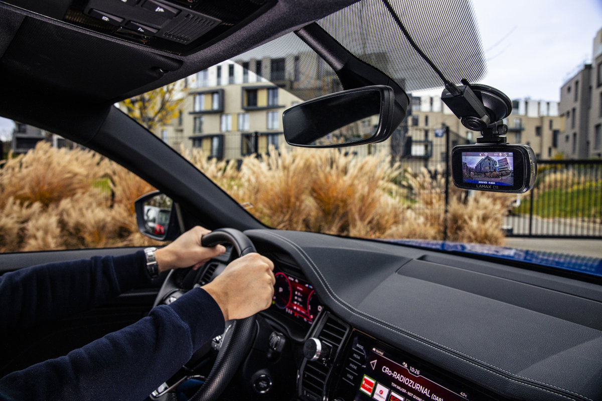 LAMAX C11 GPS 4K autós kamera