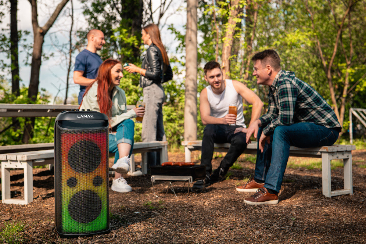 LAMAX PartyKing1 Max Bluetooth hangszóró