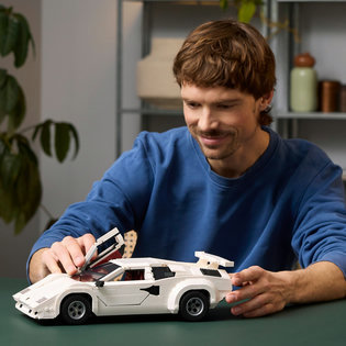 LEGO® Ikonok 10337 Lamborghini Countach 5000 Quattrovalvole Lamborghini Countach 5000 Quattrovalvole