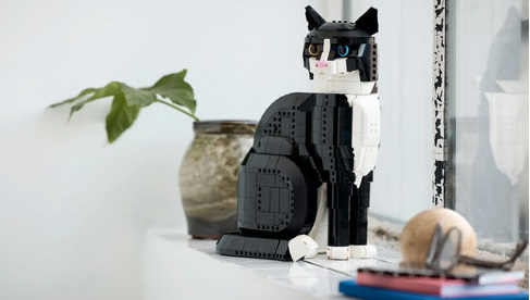 LEGO® Ideas 21349 Fekete-fehér macska