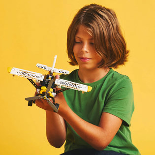 LEGO® Technic 42198 Távoli területű repülőgép
