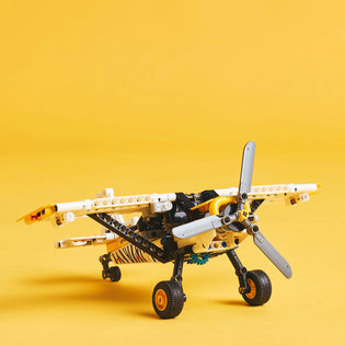 LEGO® Technic 42198 Távoli területű repülőgép