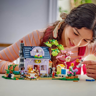LEGO® Friends 42669 Méhész ház és virágoskert