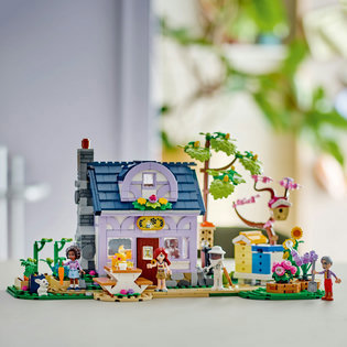 LEGO® Friends 42669 Méhész ház és virágoskert