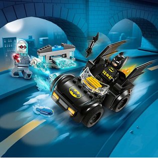 LEGO® DC Batman™ Batman™ és a Batmobile™ vs. Mr. Freeze™ 76301