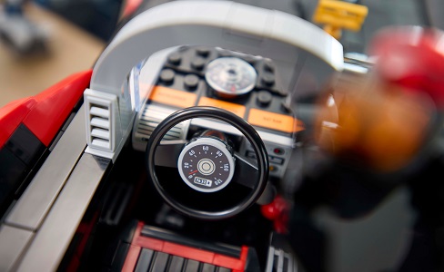 LEGO® DC Batman™ 76328 Batman™: Batmobil a klasszikus tévésorozatból