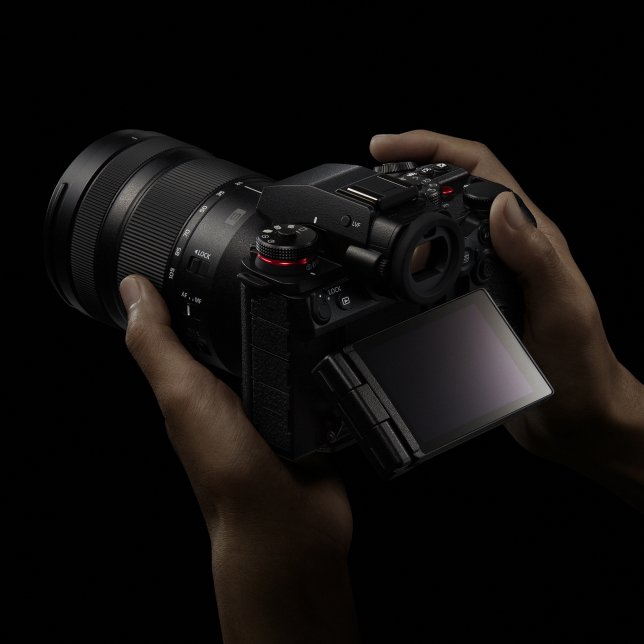 Panasonic Lumix S1RII digitális fényképezőgép