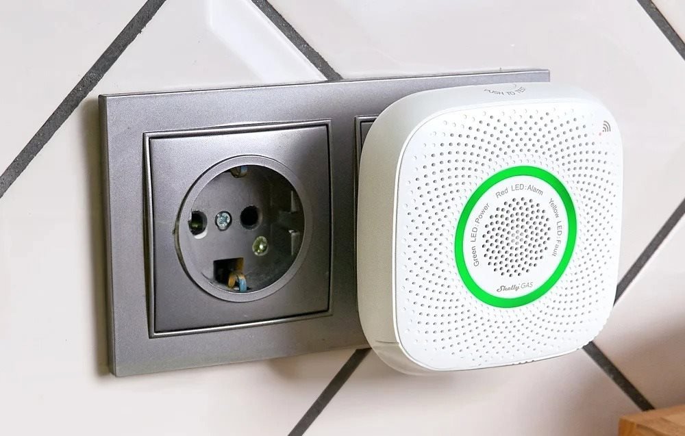 Shelly Gas – CNG földgázérzékelő, LED villogással és hangriasztással, WiFi kapcsolattal