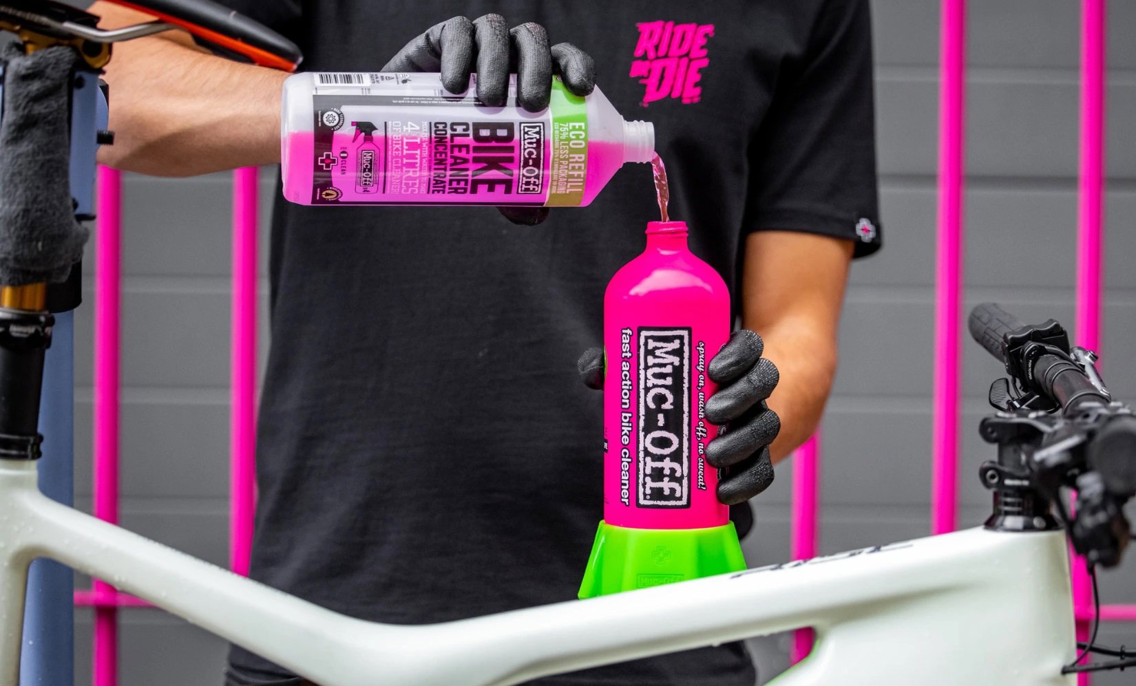 Muc-Off B.A.M! Inflate & Repair