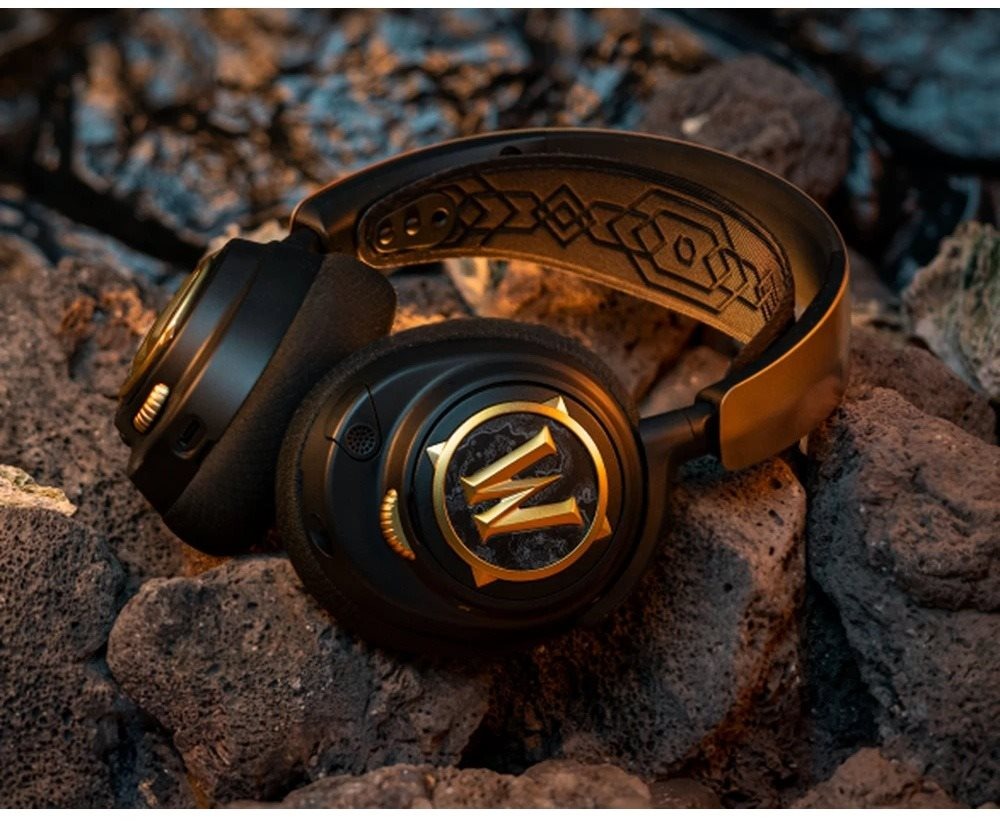 SteelSeries Arctis Nova 7 WOW Edition gaming fejhallgató