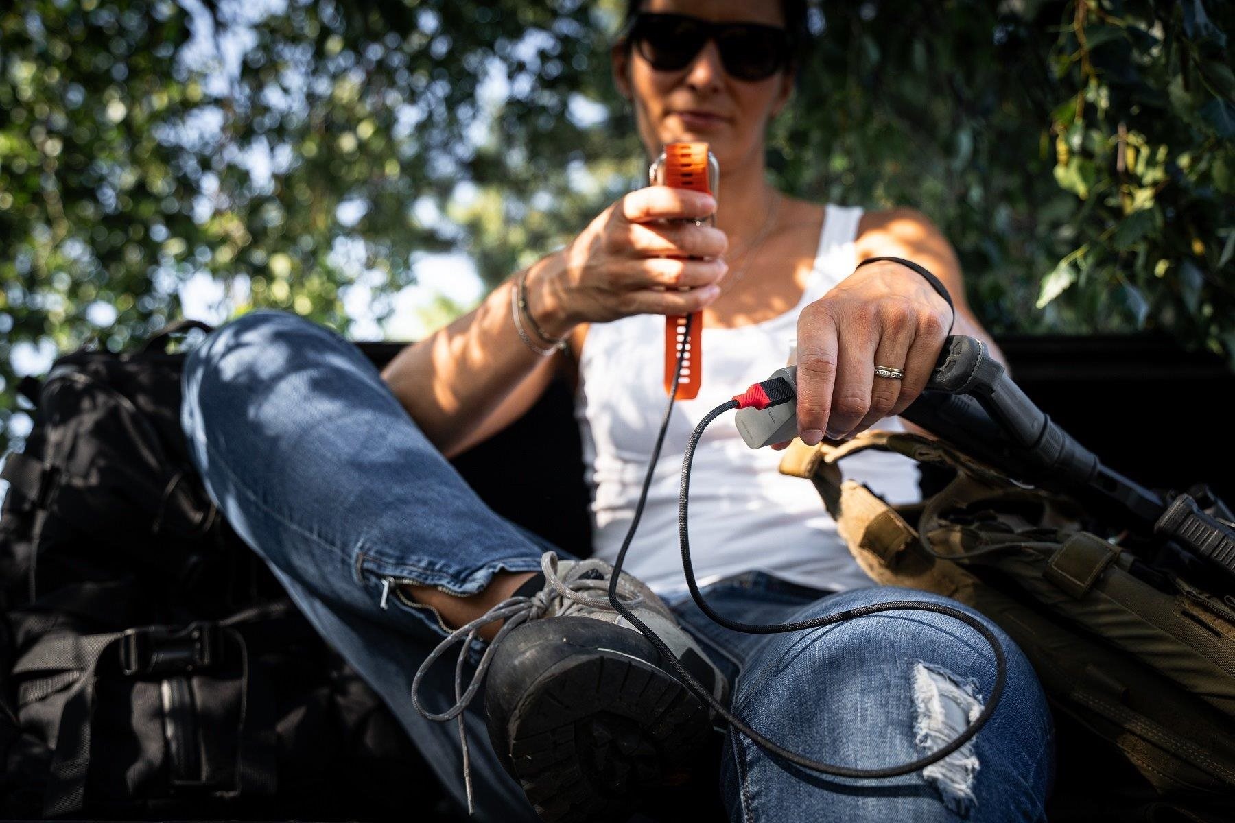 Tactical Recce 3:20 Apple Watch Black/Red okosóra töltőkábel