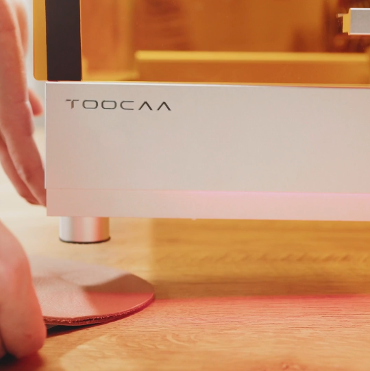 TOOCAA L2 laser engraver and Cutter 40W gravírozó