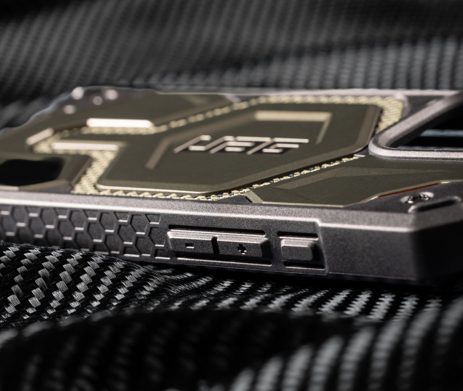 UAG Monarch Pro MagSafe mobiltelefon tok