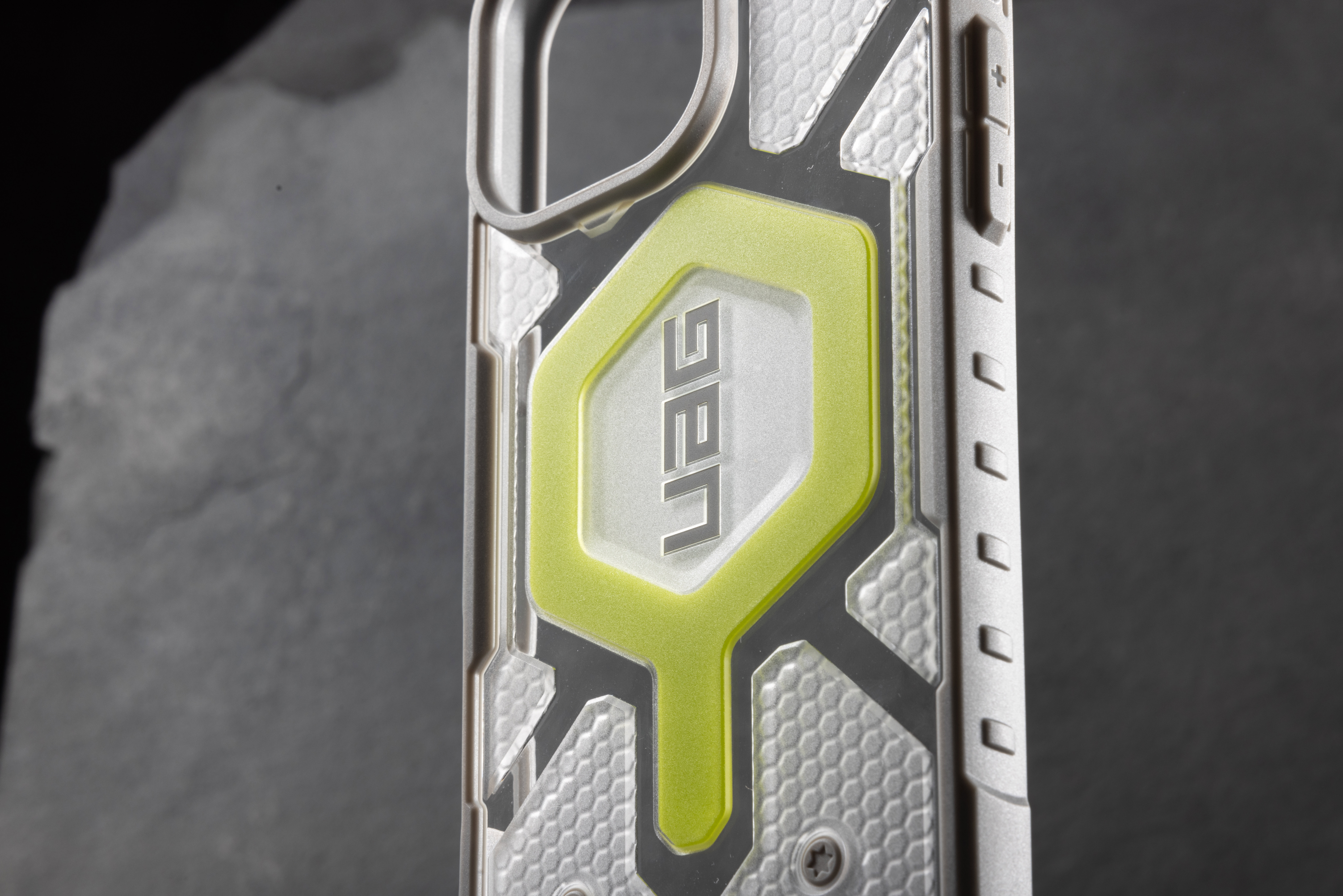 UAG Pathfinder Clear MagSafe mobiltelefon tok