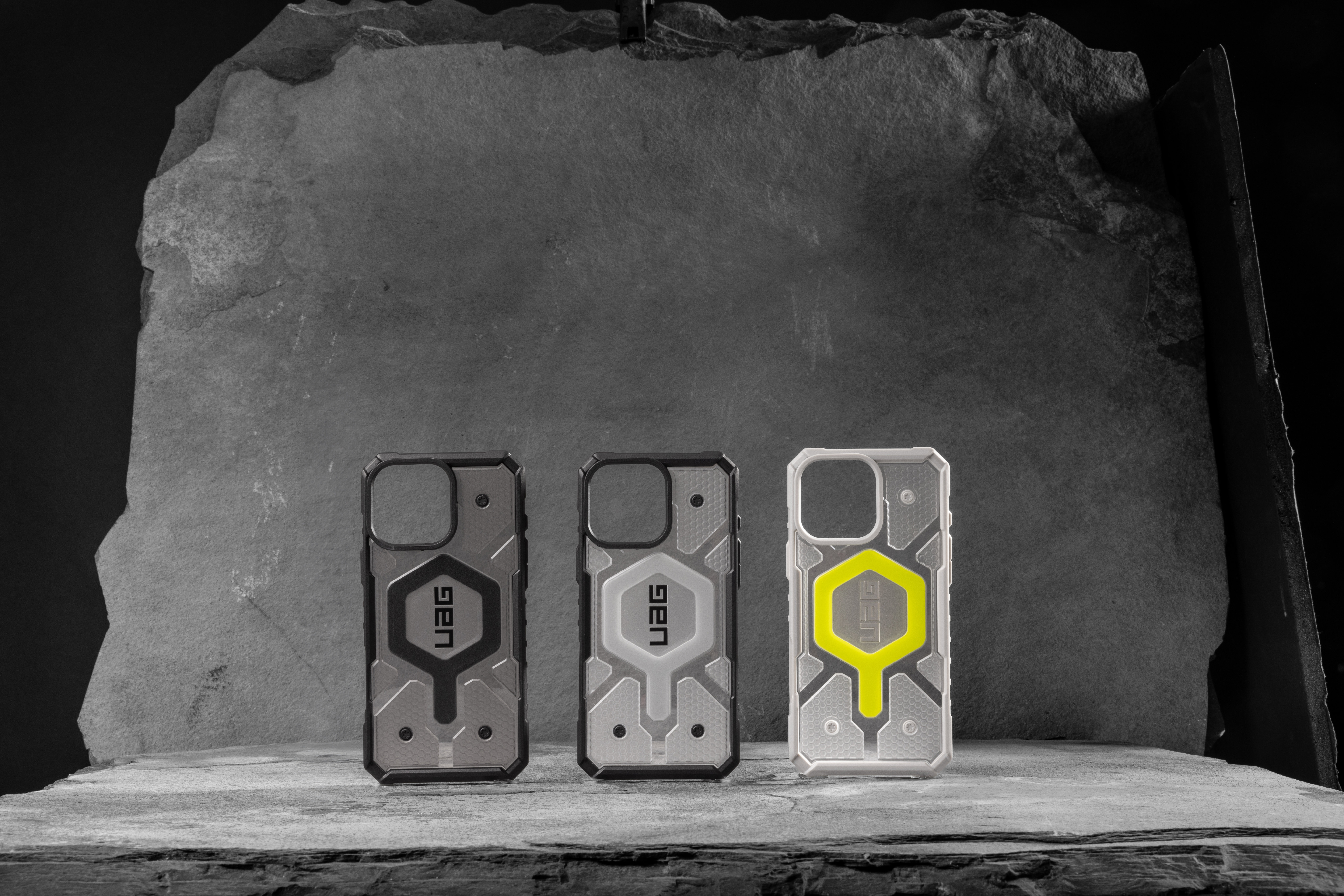 UAG Pathfinder Clear MagSafe mobiltelefon tok