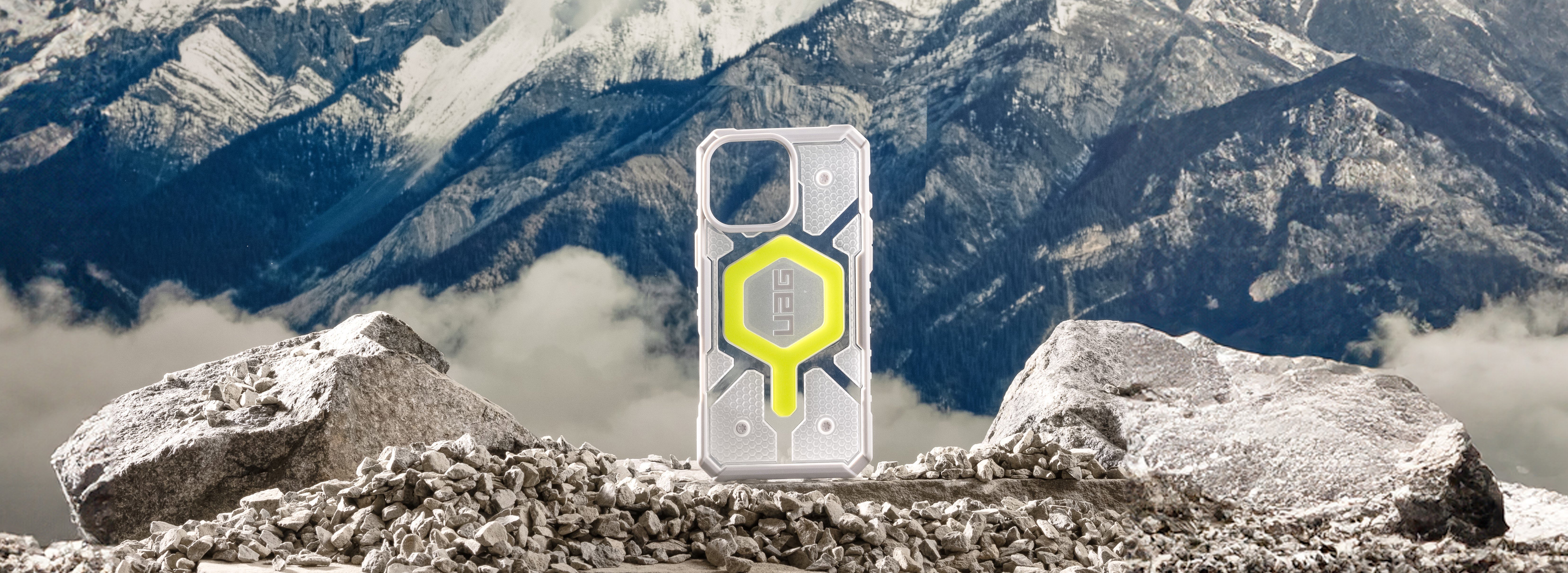 UAG Pathfinder Clear MagSafe mobiltelefon tok