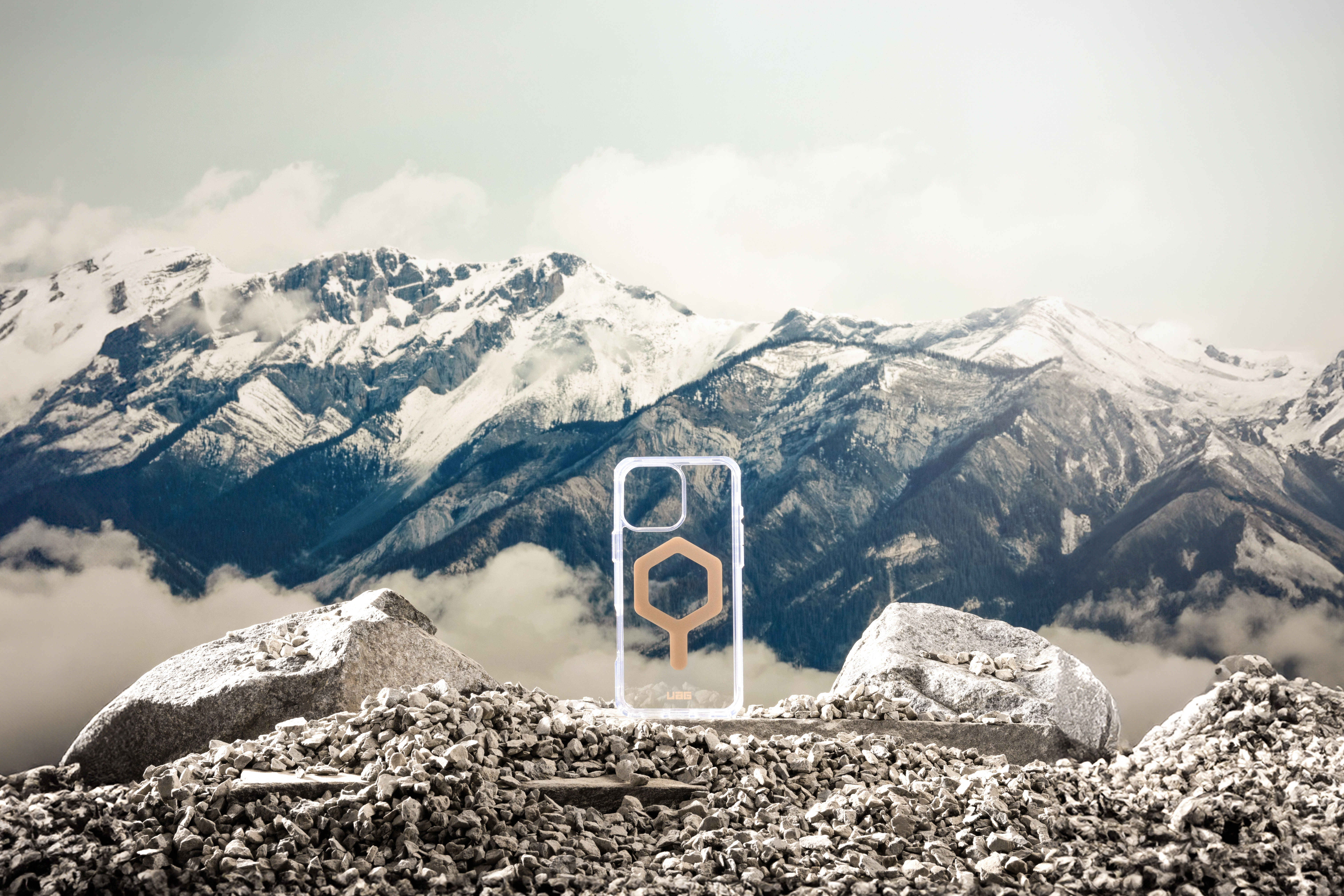 UAG Plyo Magsafe Ice/White iPhone 16 Plus tok
