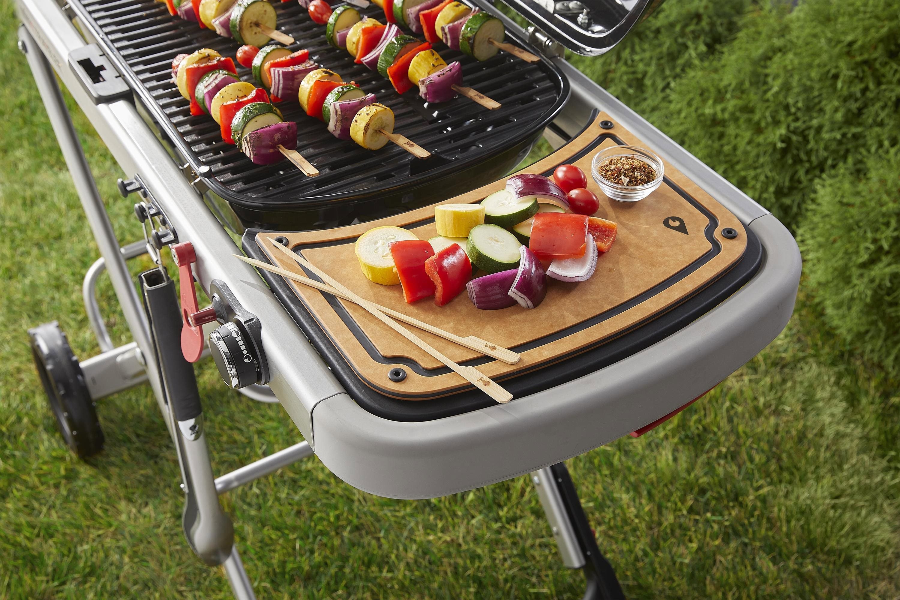 Weber Traveler Tálaló- és vágódeszka grill kiegészítő