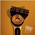 GILLETTE Labs Heated Razor + utazótok - Borotva
