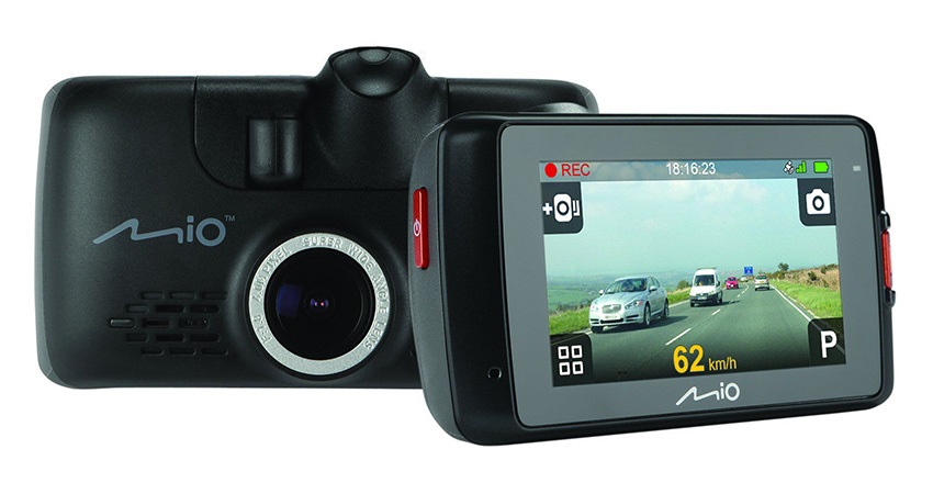 duál autós kamera; parkolás