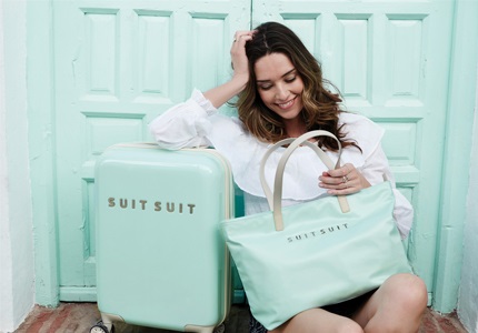 Suitsuit kabinbőröndök