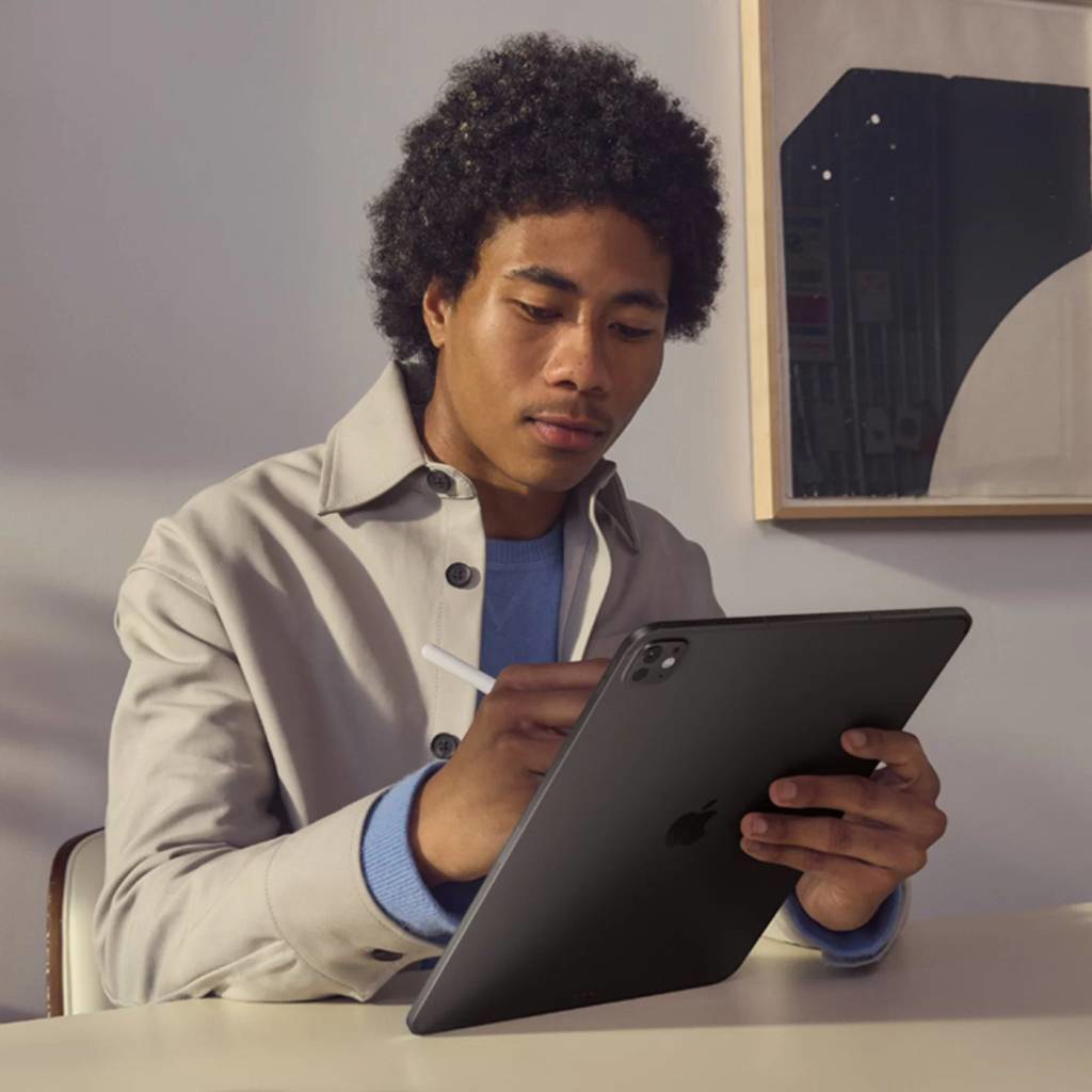 OLED tablet multimédiás használat