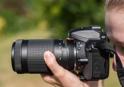 Nikon objektív 70-300mm
