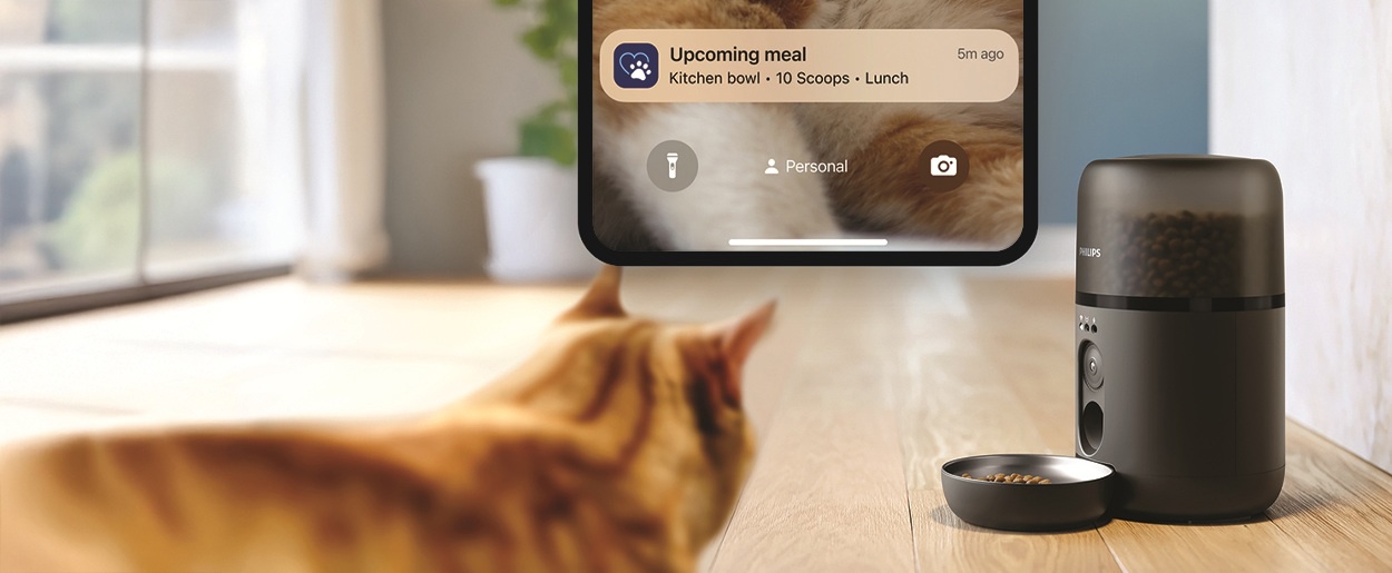 Philips PAW5320/02 automata etető kamerával 