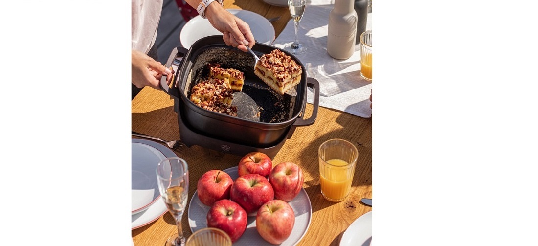 ETA elektromos sütőedény használat közben