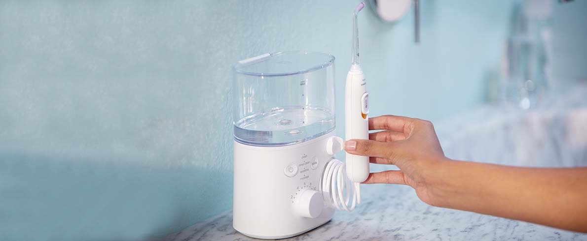 Elektrická ústní sprcha Philips Sonicare Power Flosser 7000 HX3911/40 Elektrická ústní sprcha Philips Sonicare Power Flosser 7000 HX3911/40