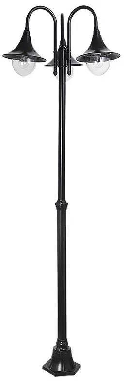 kandeláber oszlop kertben