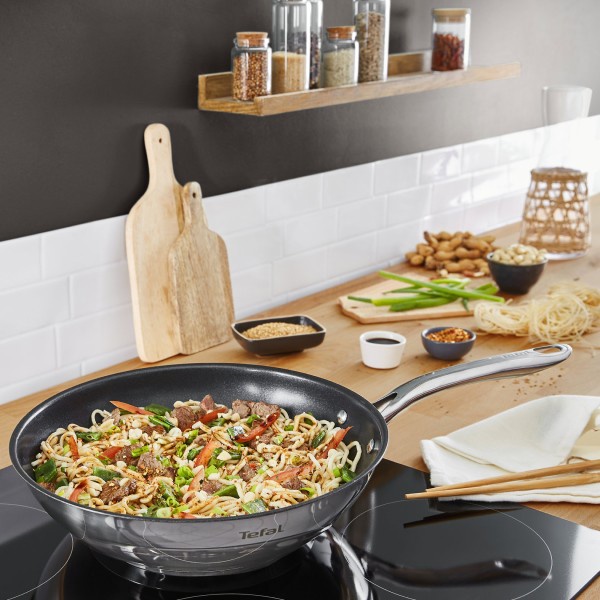 Tefal H8151925 Infinite Wok serpenyő 28 cm Tefal H8151925 Infinite Wok serpenyő 28 cm