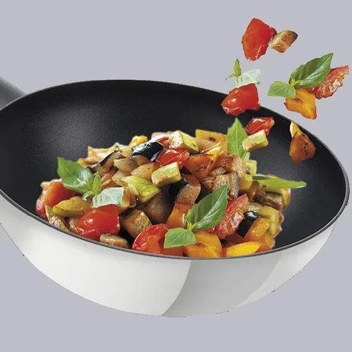 Könnyen kezelhető Tefal wok