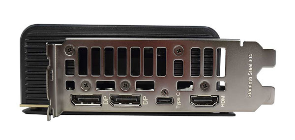 Asus ProArt RTX 5080 O16G; képi kimenetek 