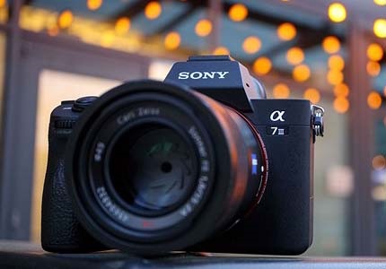 Sony MILC fényképezőgép Alpha A7III 