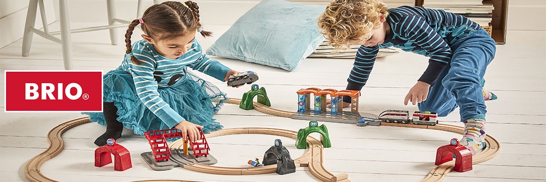Brio vonatok, vasúti pálya és egyéb játékok