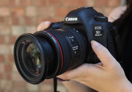 Canon EOS 5D Mark IV