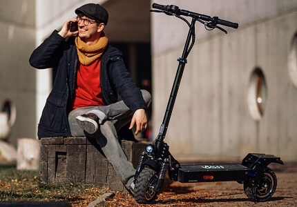 City Boss elektromos roller támogatás