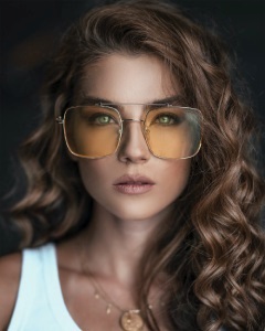 Női szemüveg dioptria nélkül