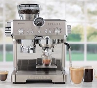 De'Longhi kávéfőző ajándékcsomag